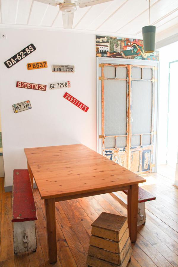 Alface Hall Hostel & Bar リスボン エクステリア 写真